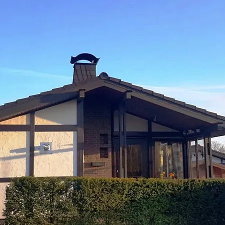 Henneglueck2 Mit Kamin Und Sauna! Мешеде