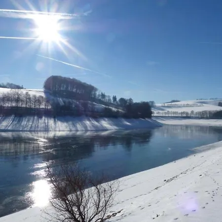 Henneglueck2 Mit Kamin Und Sauna! *