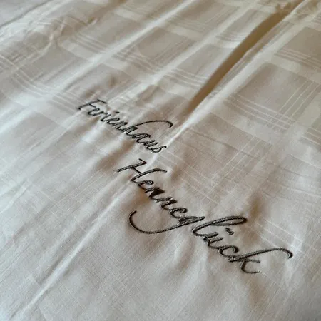 Henneglueck2 Mit Kamin Und Sauna!