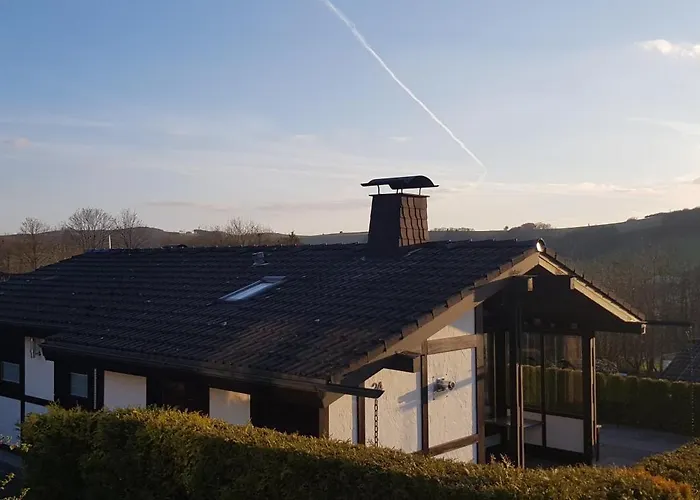 Henneglueck2 Mit Kamin Und Sauna! بيت للعطل