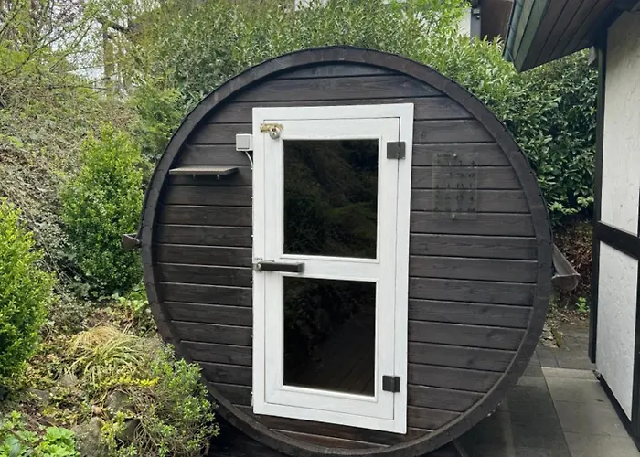 Henneglueck2 Mit Kamin Und Sauna! بيت للعطل *