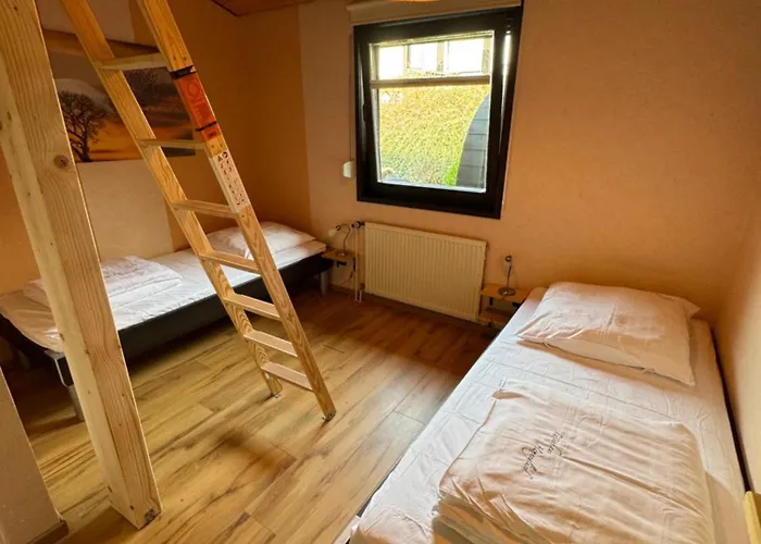 Henneglueck2 Mit Kamin Und Sauna! *